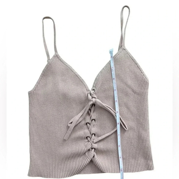 L.A. Hearts Lace-Up Crop Tank Top, Size One Size - Picture 3 of 10